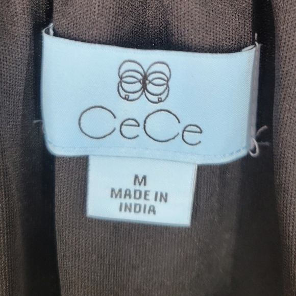 CeCe black floral print top size M - Picture 3 of 5